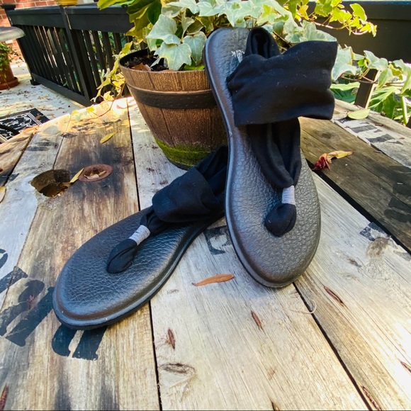SANUK Yoga Mat Sling Sandals, Black, Size 7 - Picture 9 of 11